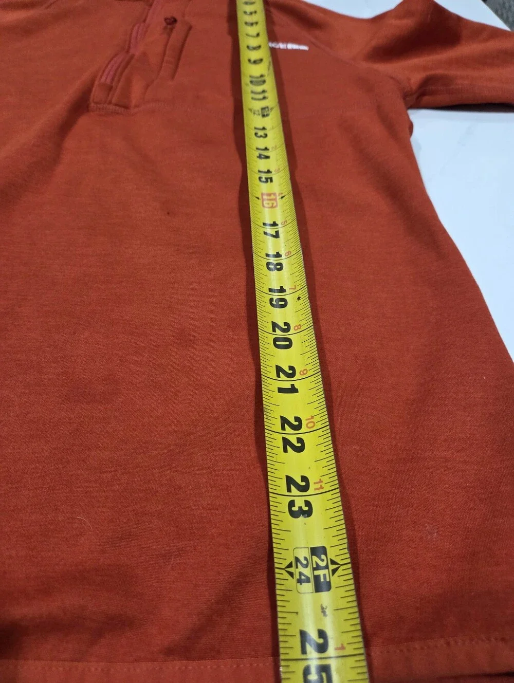 The North Face Orange Half-Zip Performance Fleece Pullover Size M.